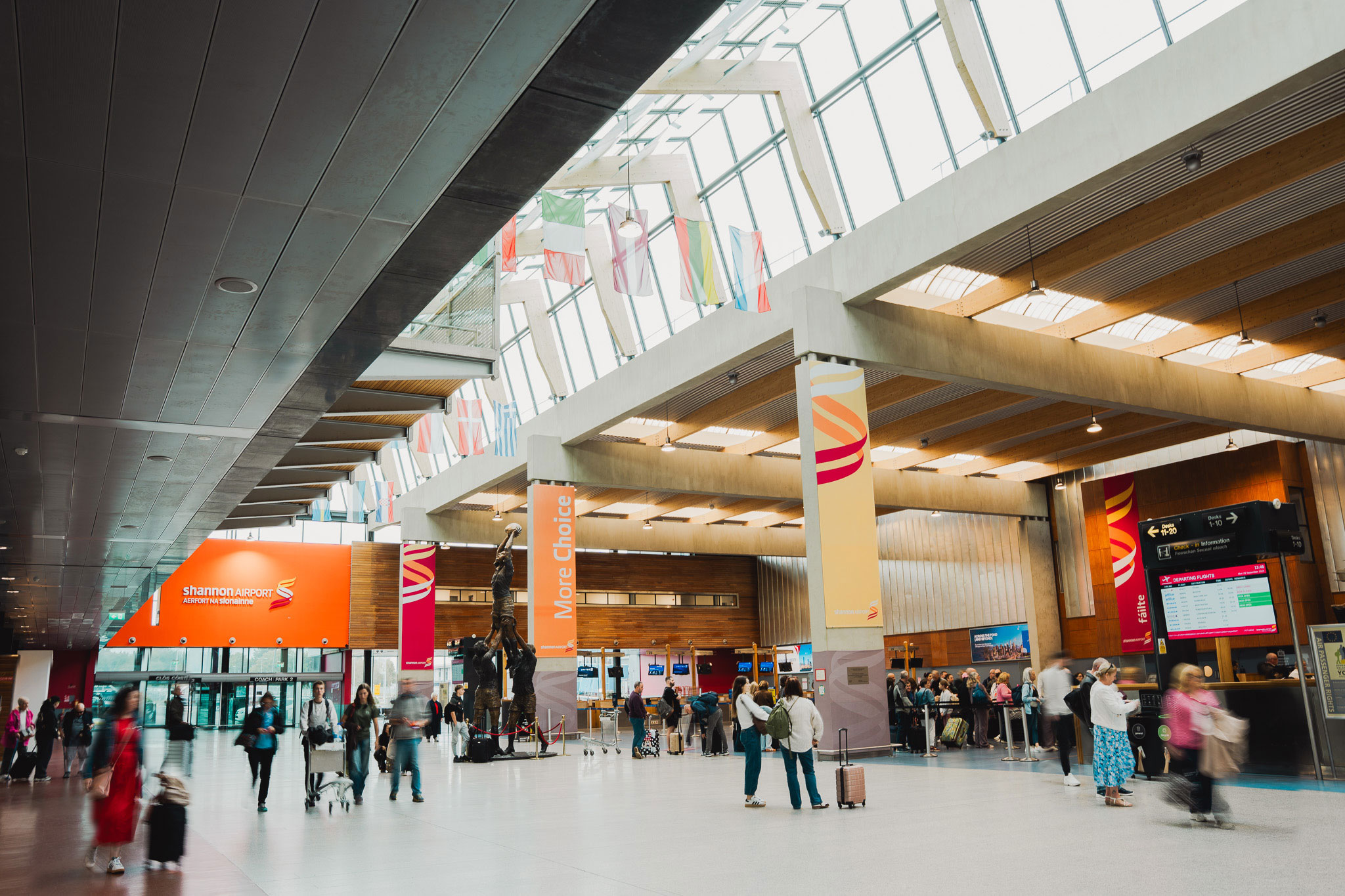 Shannon Airport Peak Summer Passenger Numbers Up 16% on 2024